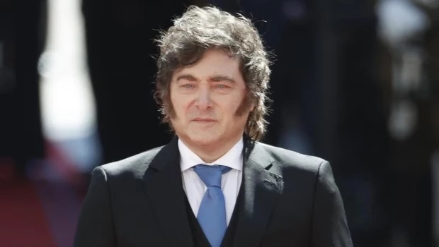 El Gobierno modificó por DNU el Presupuesto para reforzar partidas de las Fuerzas Armadas, inteligencia y la CONAE