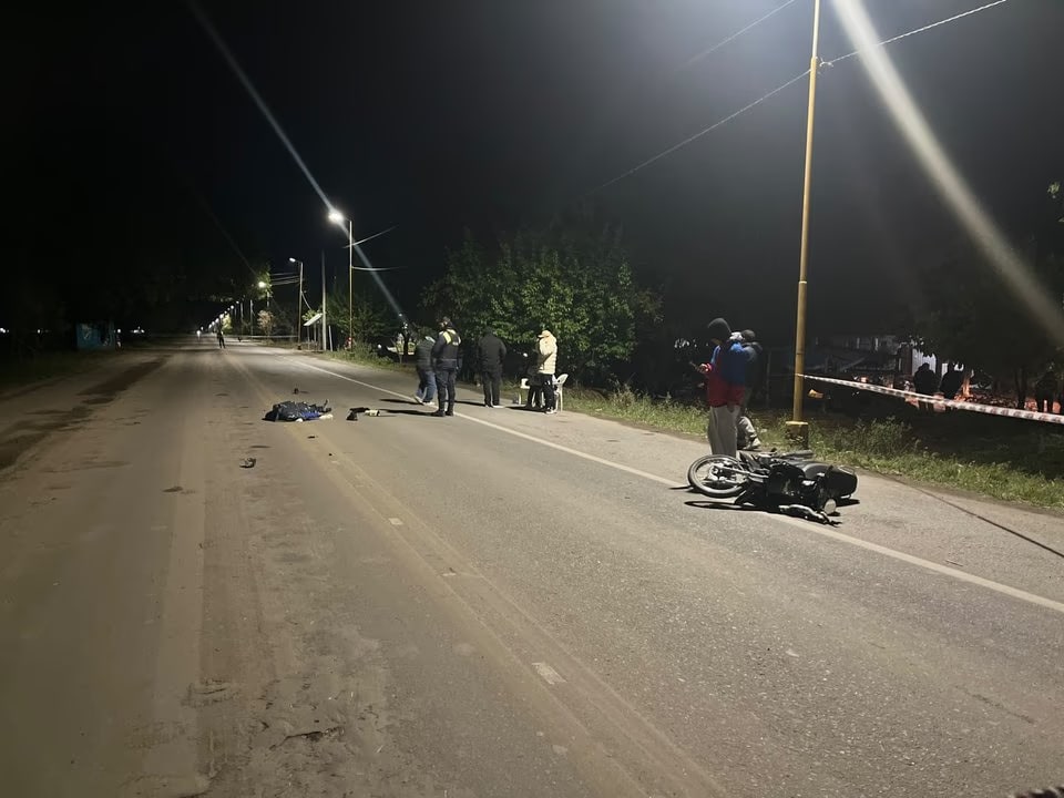Un motociclista murió tras colisionar contra un camión sobre la Ruta Provincial 331
