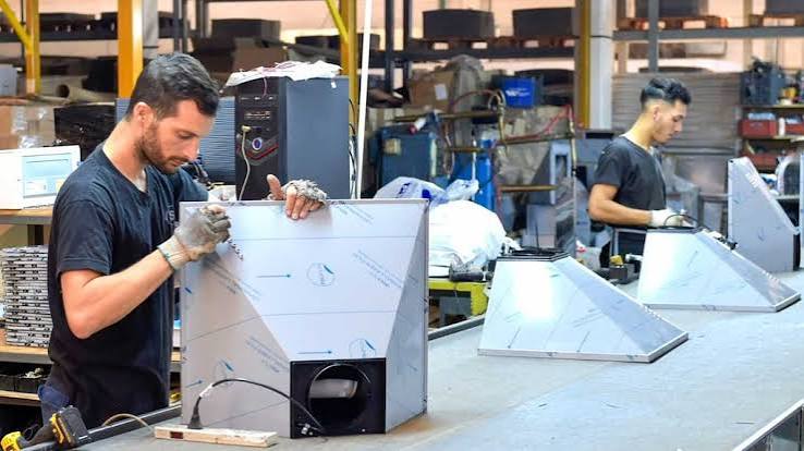 Casi la mitad de las empresas industriales no pudo cubrir todos sus pagos en el último mes