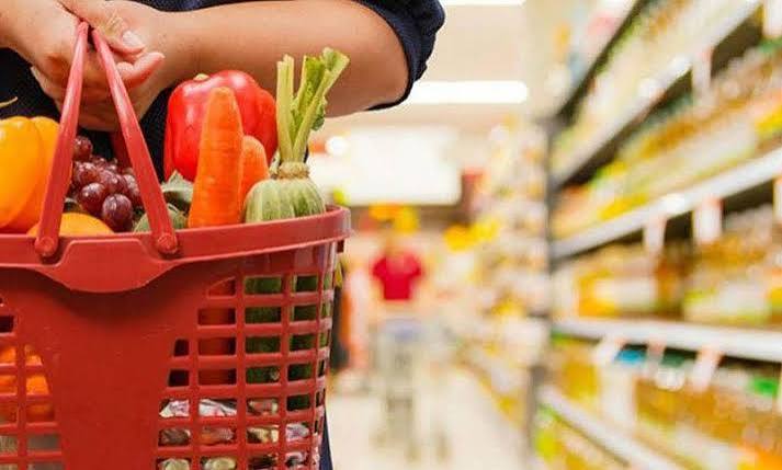 La suba de las canastas de alimentos y servicios trepó al 2,3% en agosto y desbordó a la inflación tucumana