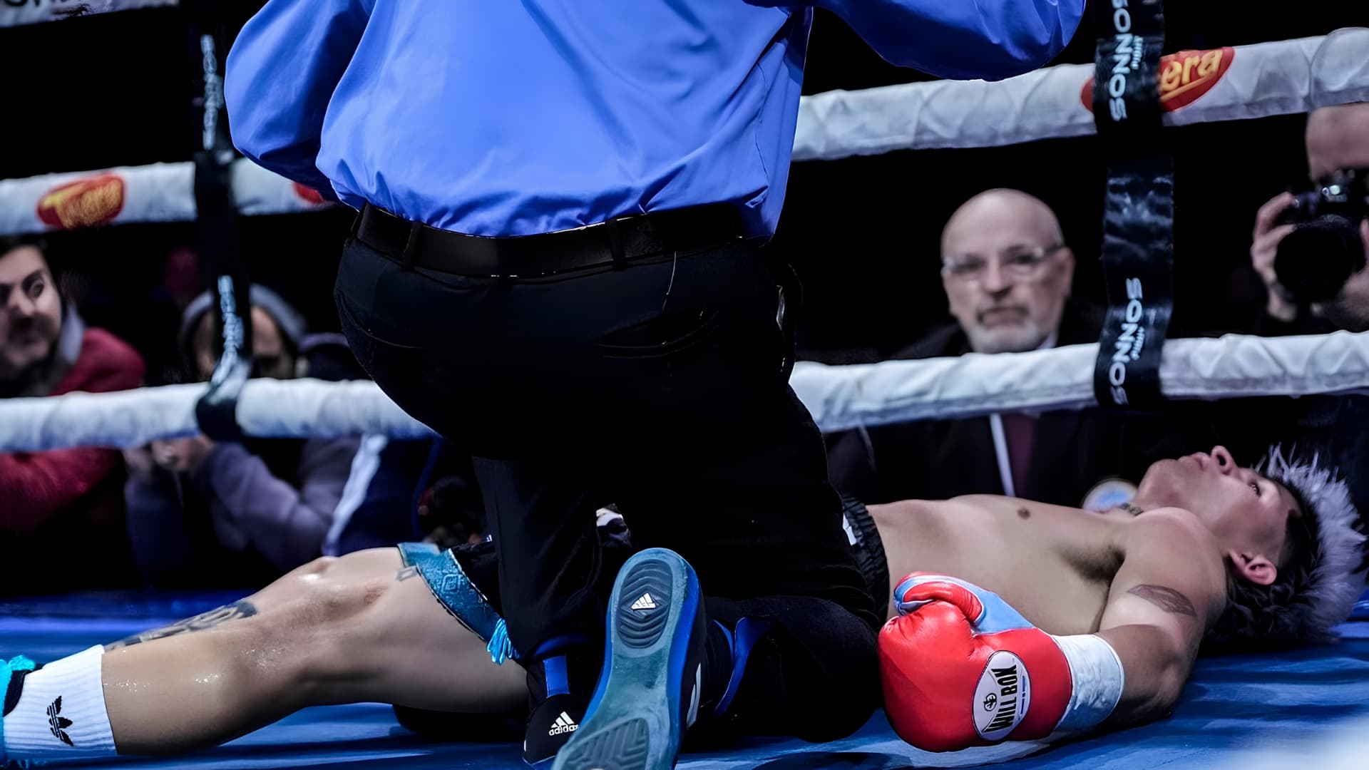 El tucumano Rodrigo "C4" Ruiz perdió por KO técnico ante el mexicano Talavera Carrillo