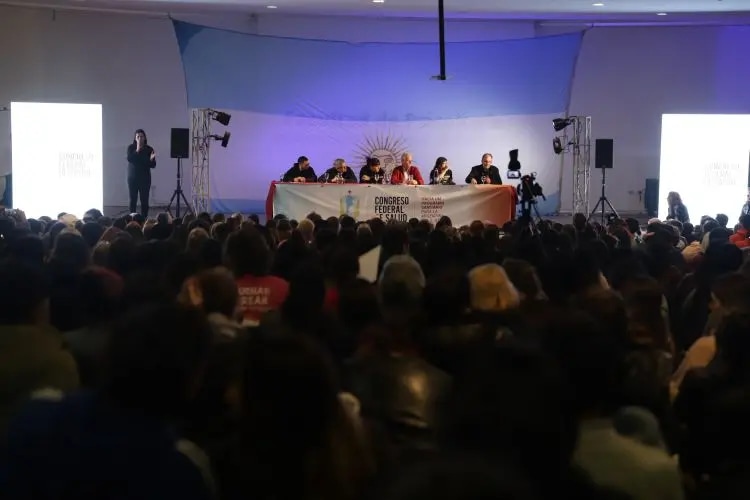 Yedlin planteó una reforma del sistema de salud y reclamó recuperar un rol federal para la Nación