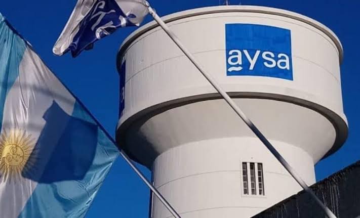 El Gobierno abrió las ofertas técnicas para privatizar AySA y prevé inversiones por más de US$2.000 millones
