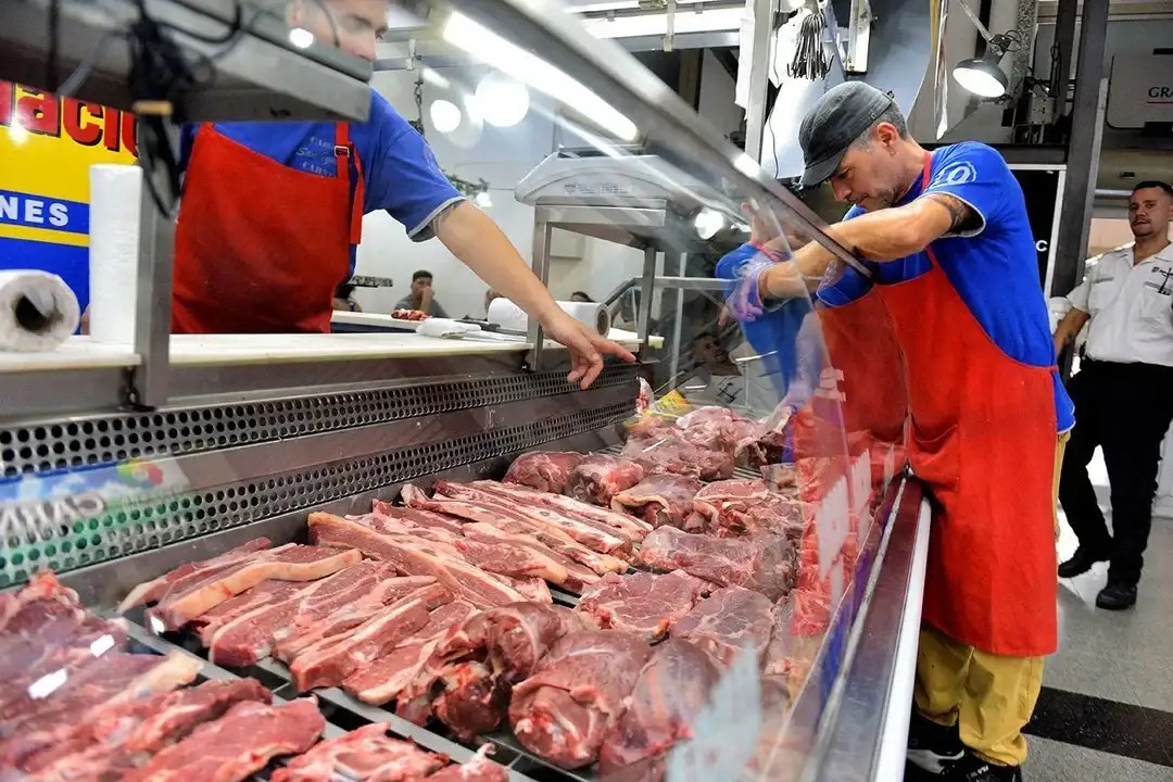 El consumo de carne vacuna cayó 9,5% y los argentinos comen casi cinco kilos menos por año