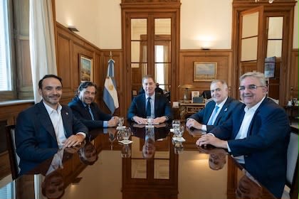 Jaldo llevó a Nación el reclamo por las tarifas eléctricas y las obras en rutas