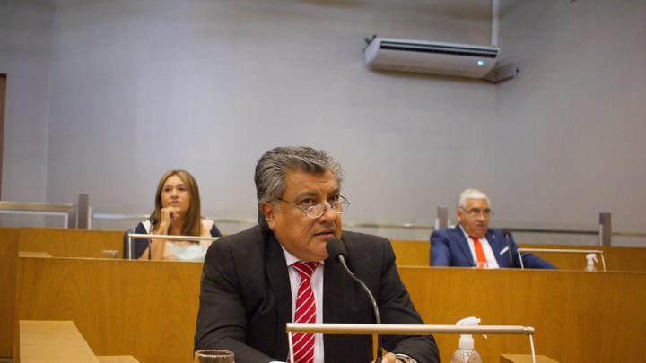 La UCR tucumana selló la unidad con un reparto equitativo del poder
