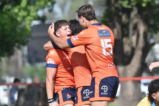 Los "Naranjitas" golearon a Uruguay y están en semis del Argentino M17