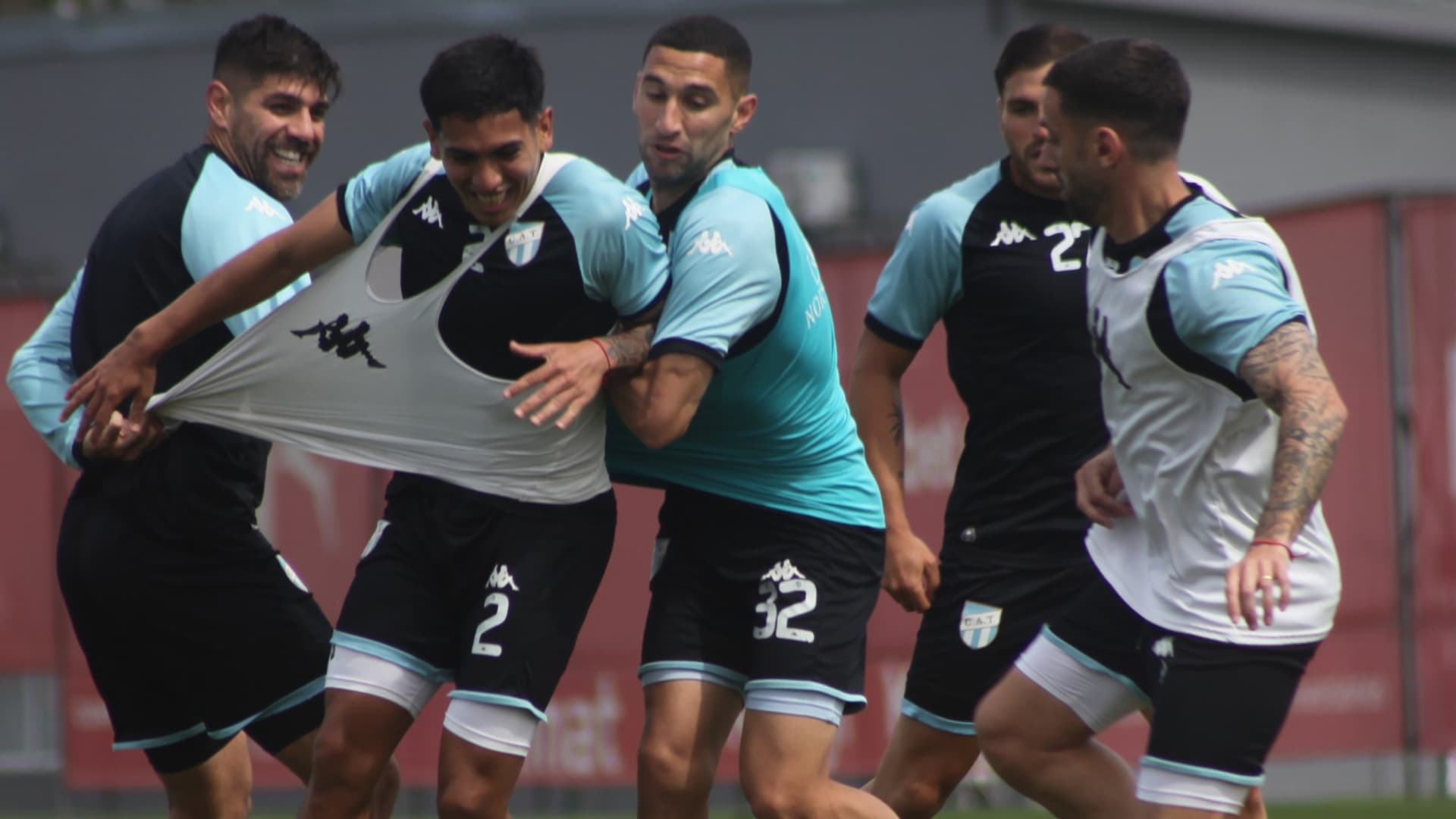 Atlético Tucumán busca en Mar del Plata el triunfo que lo deje casi a salvo del descenso
