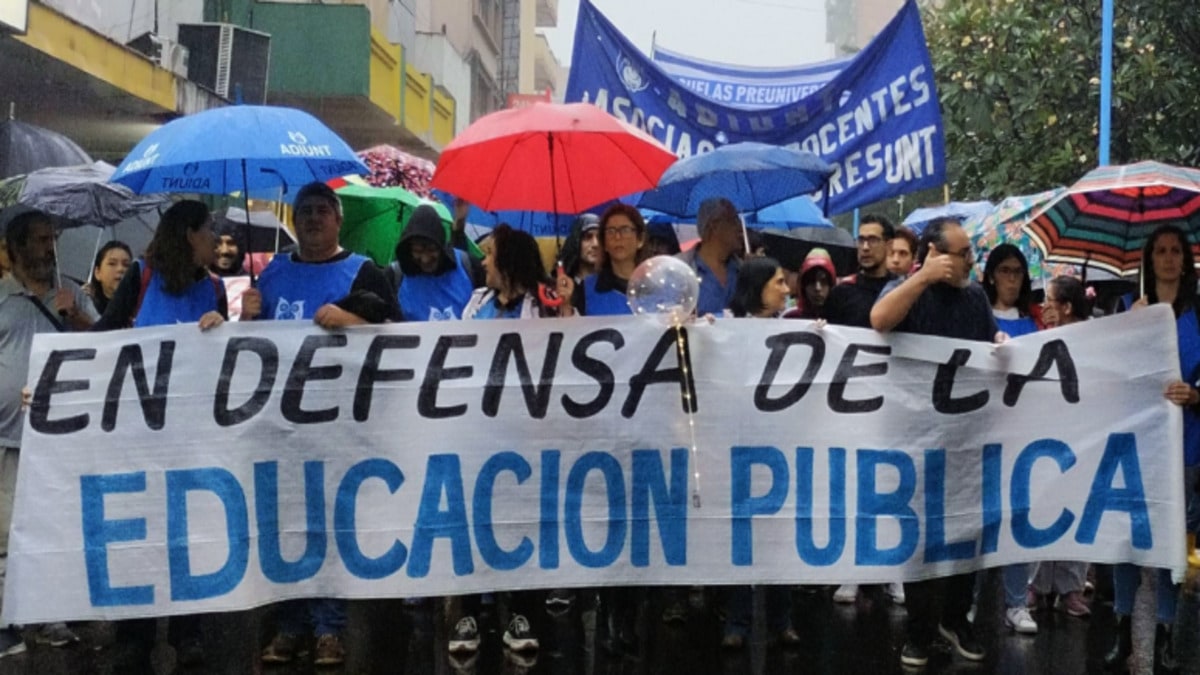 Continúa el paro en las universidades públicas: ADIUNT convocó una jornada de protesta en la Quinta Agronómica
