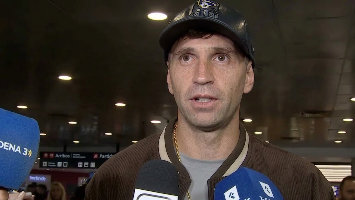 "Pensé que ya se había retirado": la confesión de Dibu Martínez tras la llegada a Ezeiza
