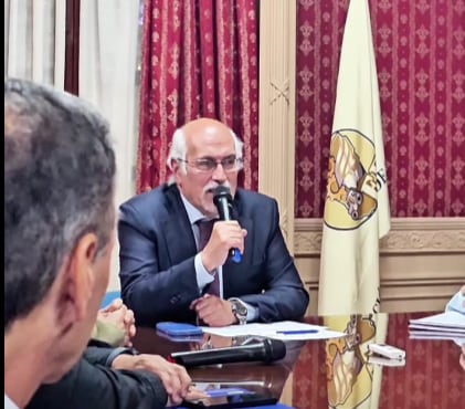 Consumo en baja, industria debilitada y deuda: la agenda que afrontará Viñuales en la FET