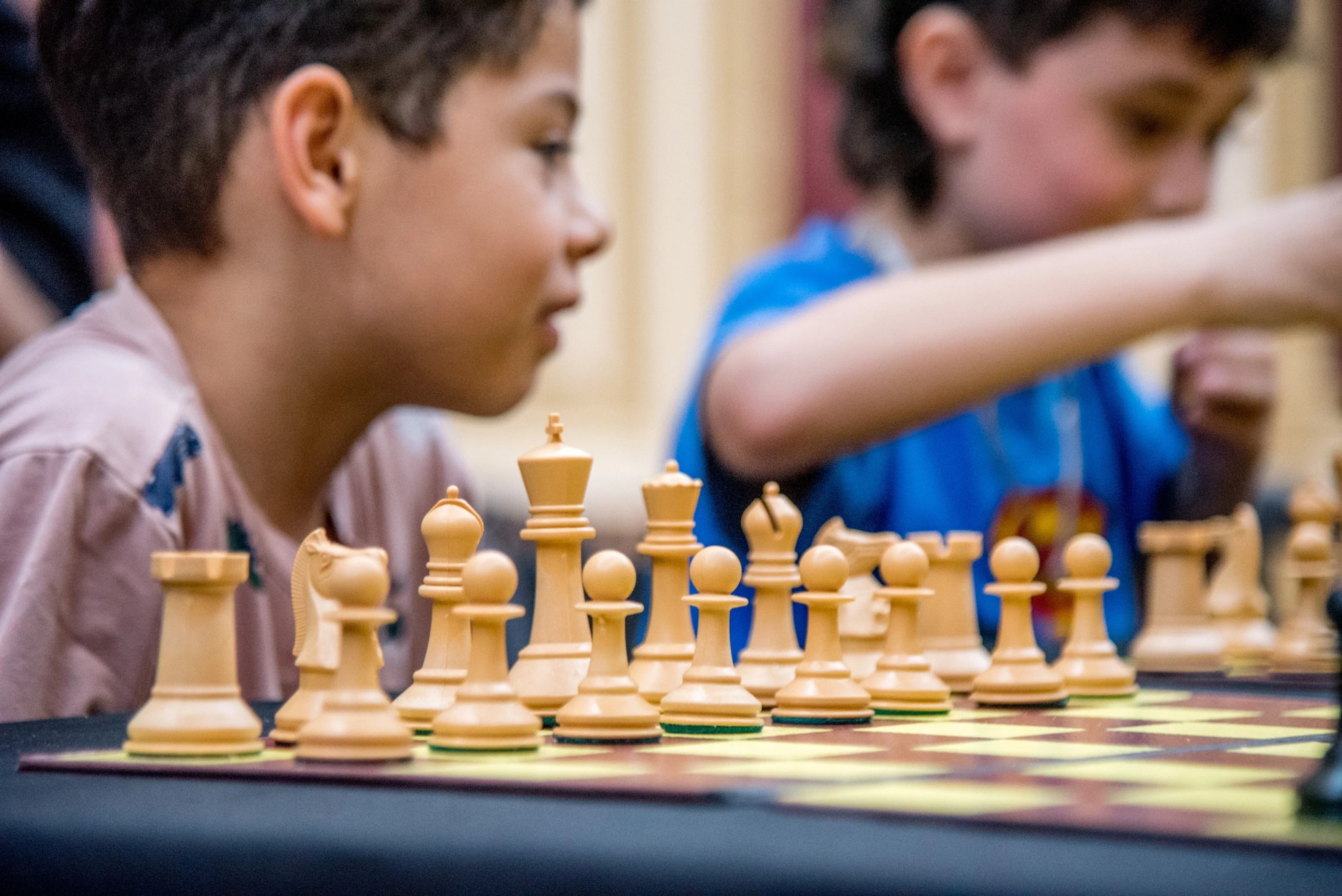 Con premios de hasta 100.000 pesos, organizan la segunda edición del torneo de ajedrez en la capital