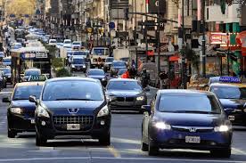 Jorge Macri anunció que los autos de más de 20 años dejarán de pagar Patentes en 2027