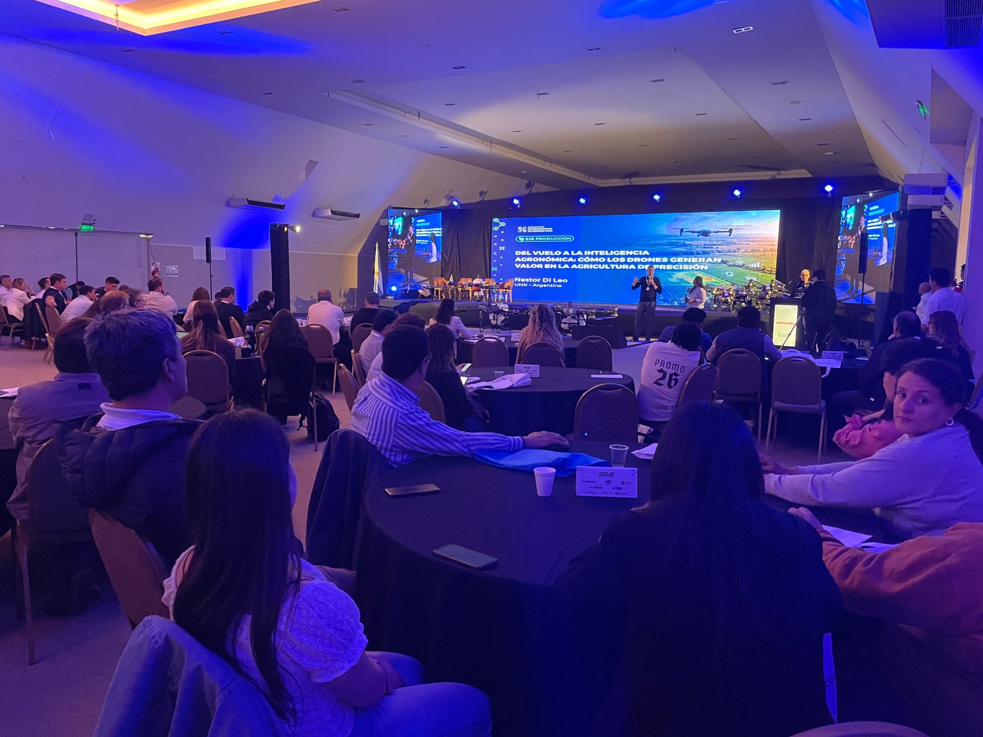 Más de 750 inscriptos debaten en el Congreso Internacional de Drones