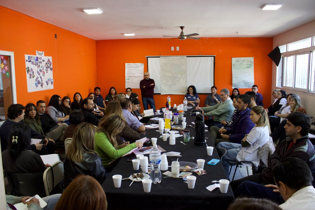 Refuerzan la red comunitaria de salud mental para prevenir suicidios y adicciones en el último trimestre del año
