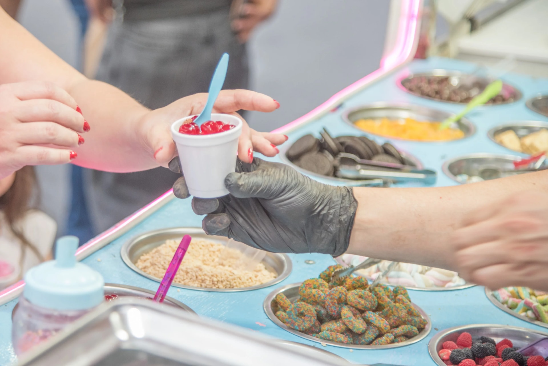 Feriantes y emprendedores: el cronograma completo para recorrer los parques de la ciudad este fin de semana
