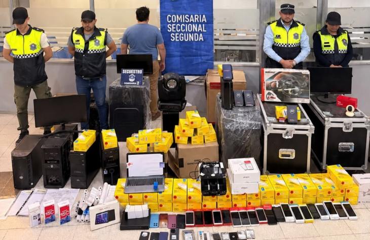 Detienen a un hombre de 34 años tras realizar cinco allanamientos por una estafa millonaria