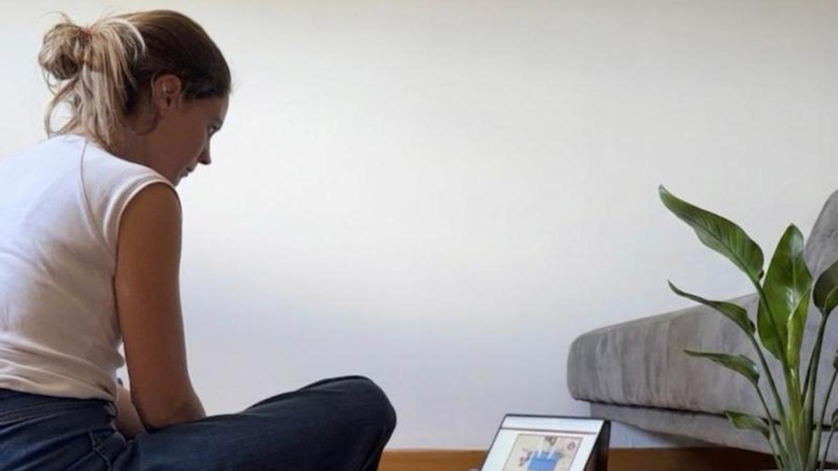Qué es la ataxia: especialistas advierten sobre los síntomas de esta alteración neurológica