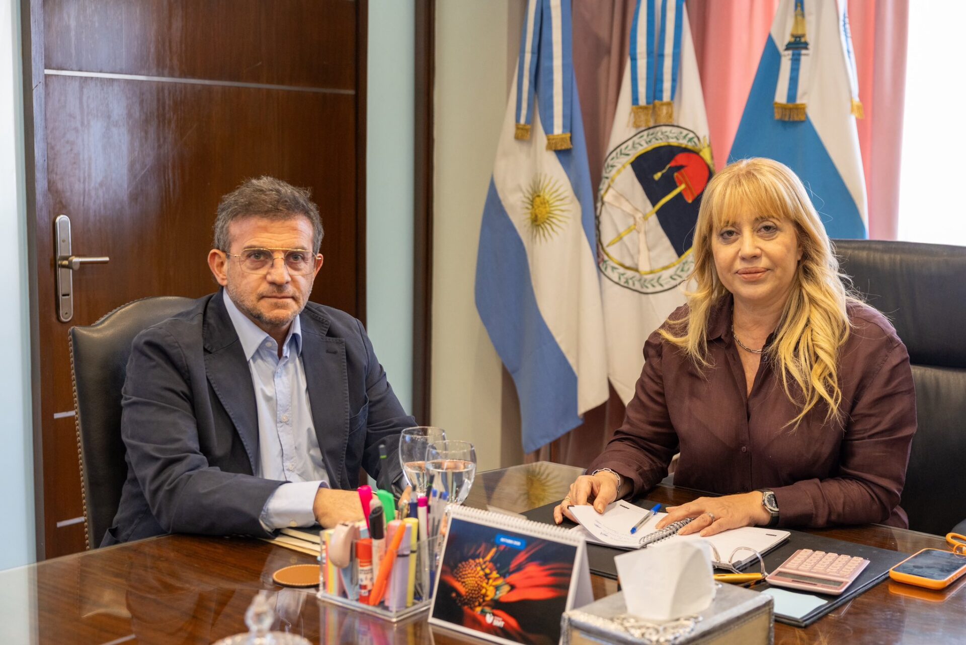 Cisneros visitó a Chahla: gestión, diálogo y una foto con peso político rumbo a 2027