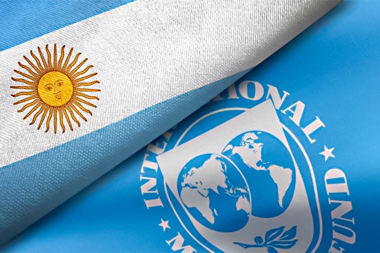 Argentina le pagó U$S 793 millones al FMI, en medio de la presión cambiaria