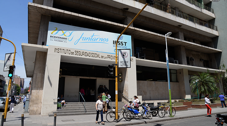 El Subsidio de Salud atenderá este miércoles hasta el mediodía y el jueves mantendrá sus puertas cerradas