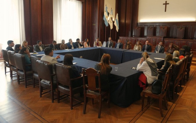 Catamarca toma como referencia el modelo judicial tucumano para implementar su nuevo Código Procesal