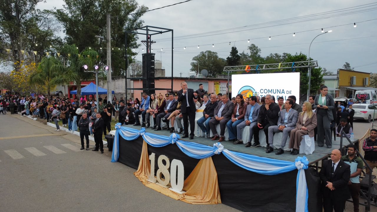 Por los 180 años de Taco Ralo, Jaldo entregó maquinarias e inauguró un parador turístico