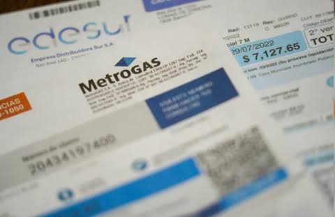 El Gobierno extendió los subsidios a la luz y el gas durante octubre para moderar los aumentos de las tarifas