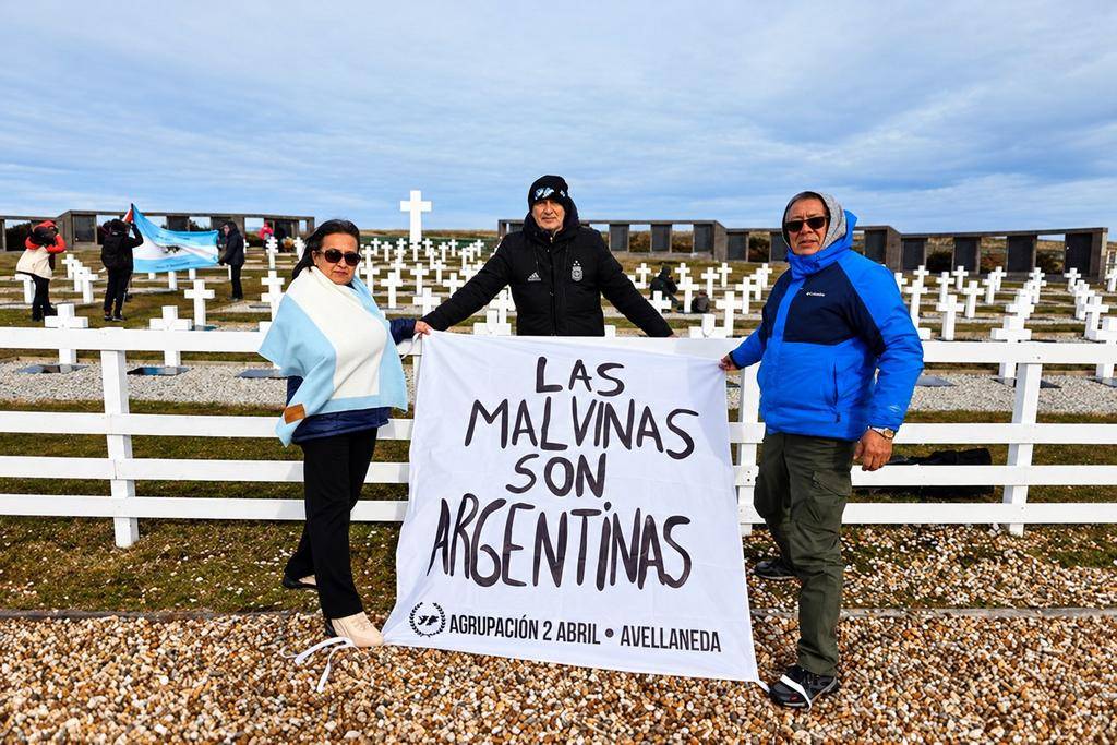 Un legislador isleño pidió analizar restricciones para el ingreso de ciudadanos argentinos
