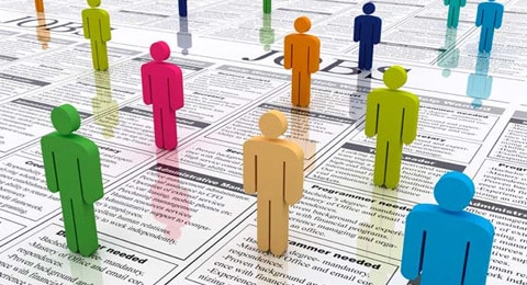 El trabajo cambia de perfil: crecen los servicios, cae la industria y avanza el empleo informal