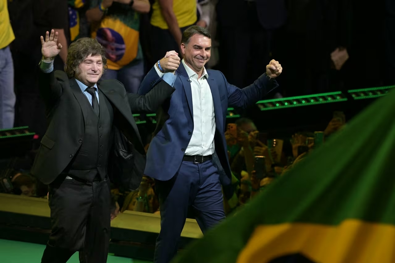 La reacción de los políticos argentinos ante el triunfo de Flávio Bolsonaro