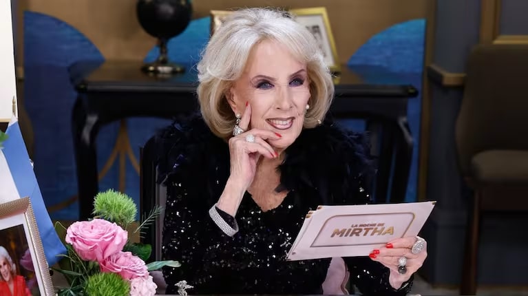 Tras casi un mes de internación, Mirtha Legrand fue dada de alta por un cuadro de neumopatía