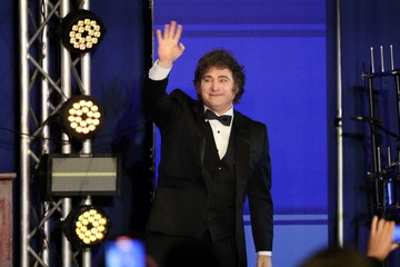 Javier Milei viajará a Estados Unidos y coincidirá con el hermano de Flávio Bolsonaro