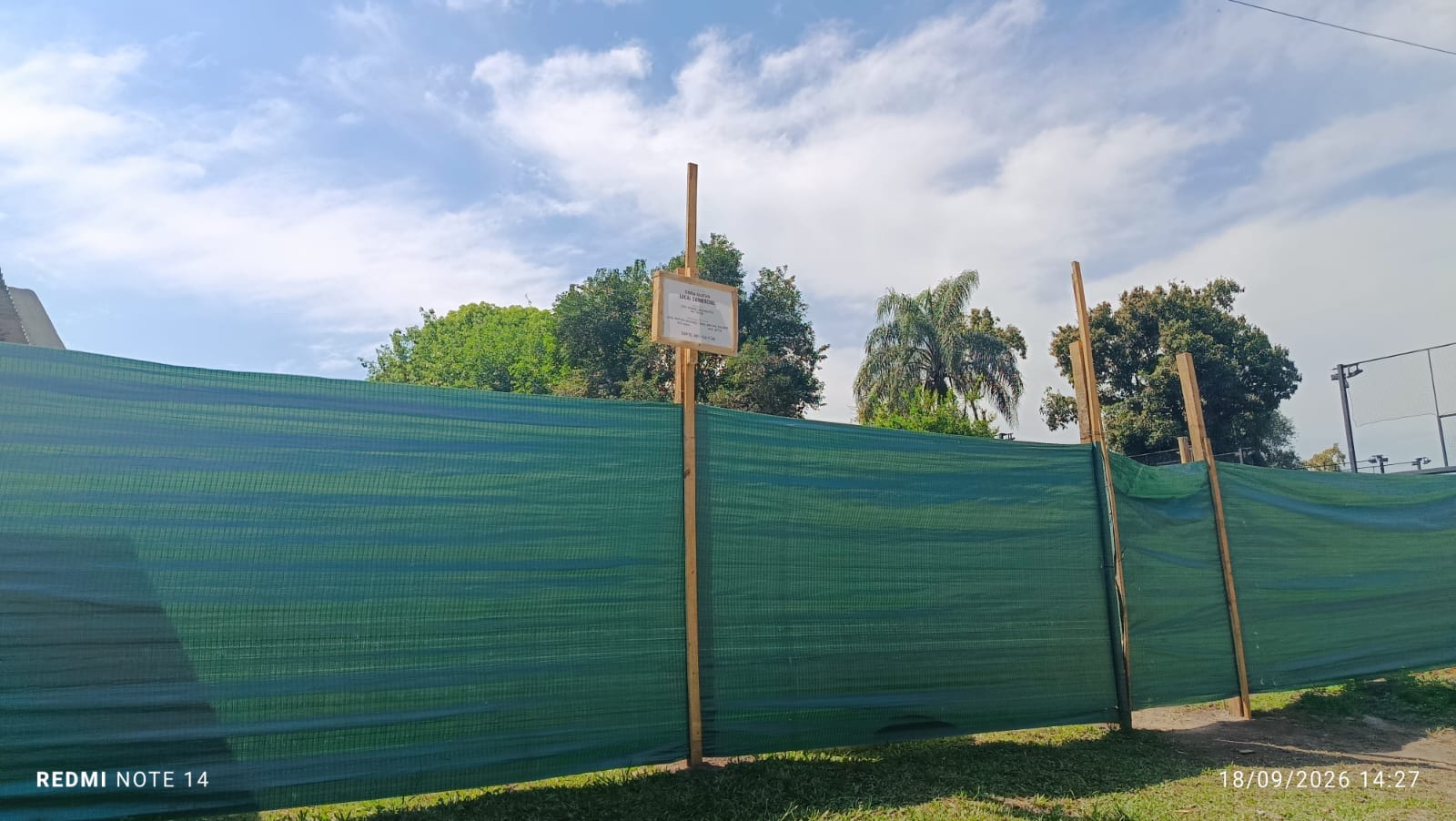 "Un derrame puede contaminar el agua de todo Yerba Buena”: la obra que alarma a los vecinos de calle La Rioja