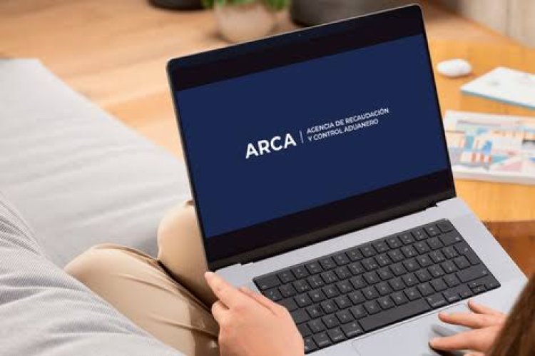 El Gobierno promulgó una ley que reduce multas de ARCA y modifica el régimen simplificado de Ganancias