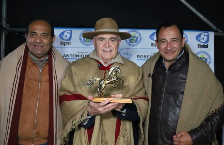Jaldo participó de la Fiesta del Caballo en Trancas y destacó su impacto en el turismo y la economía provincial