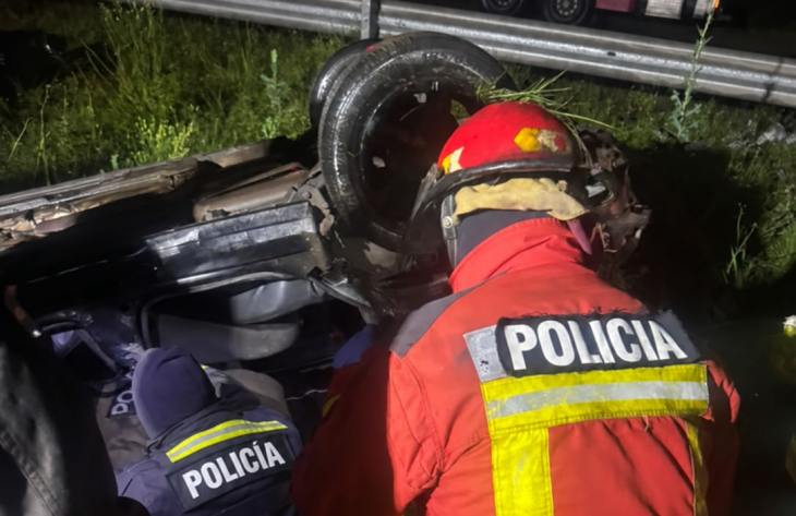 Tragedia en la ruta 9: un fallecido y un herido grave tras un vuelco en la zona de circunvalación