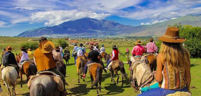 Más de 54.000 turistas y un movimiento estimado de 7.354 millones de pesos: el balance del fin de semana largo en Tucumán