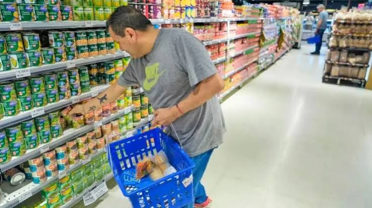 Las canastas de indigencia y pobreza se frenaron en septiembre y se desacoplaron de la inflación provincial