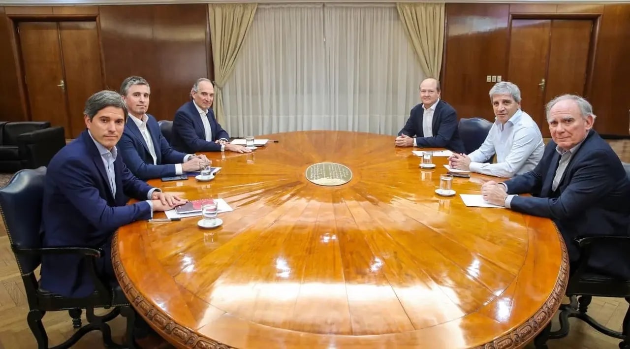 El Gobierno realizará en Rosario la primera ronda de negocios del RIGI con 41 grandes empresas y 1.800 proveedores