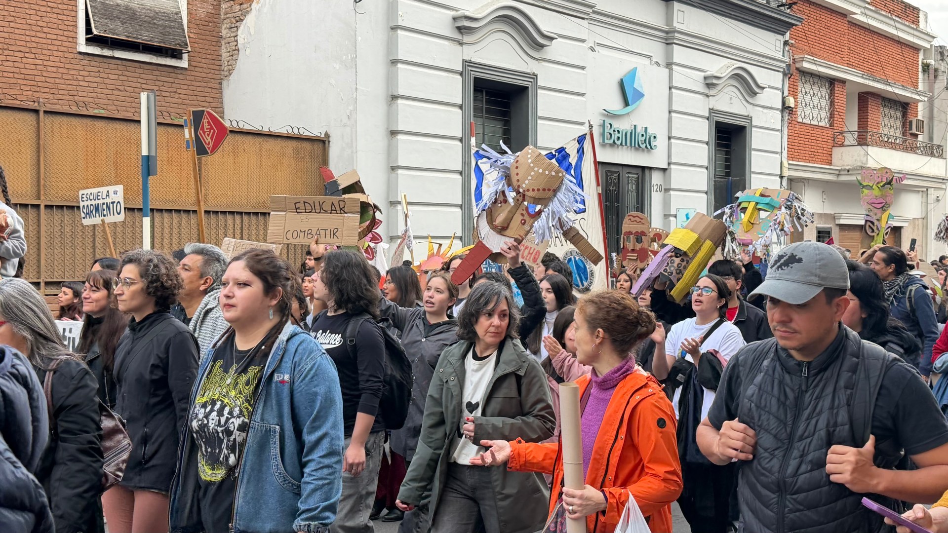 Arrancó la quinta marcha universitaria en Tucumán