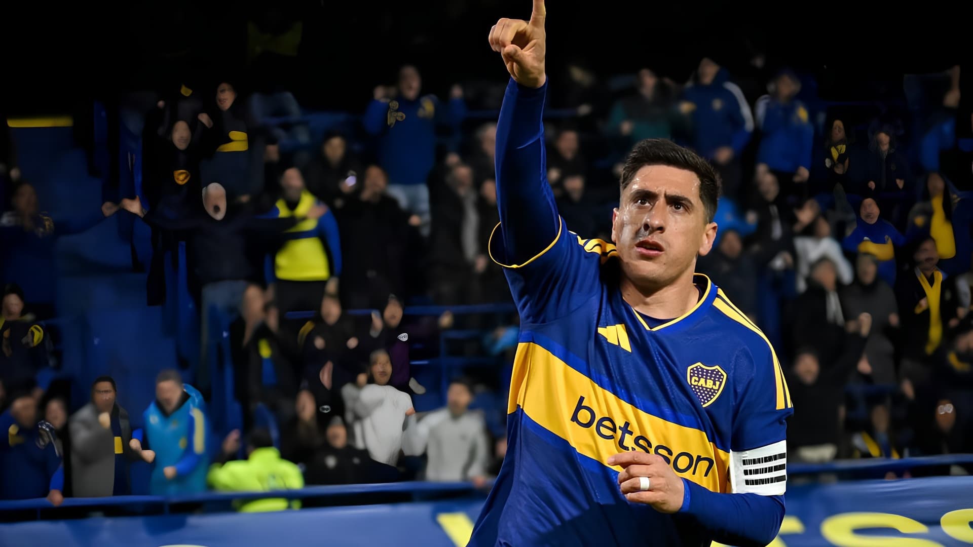 Boca le ganó 2-1 a Talleres y quedó, por ahora, como líder de la tabla anual