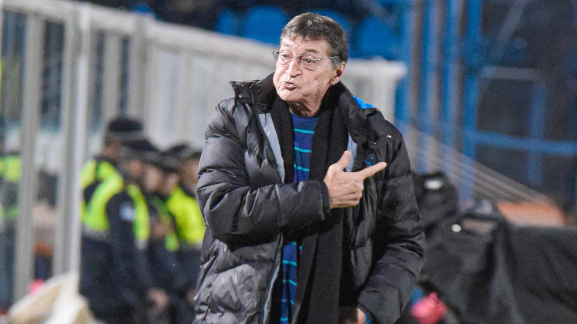 Falcioni, tras la derrota con Rosario Central: “Tenemos un déficit, lo tuvimos casi todo el torneo”