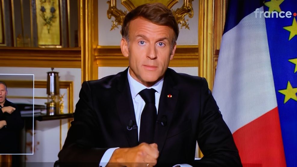 Emmanuel Macrón acusó a la extrema izquierda de los disturbios en Francia
