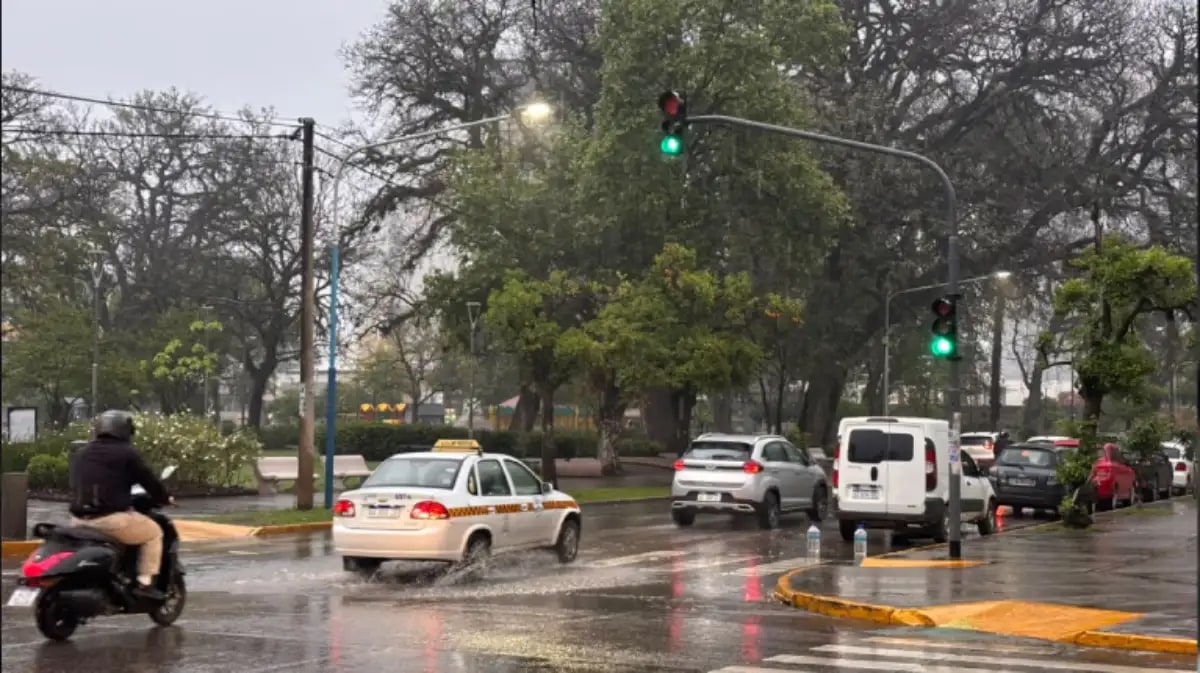 Anticipan tormentas aisladas y un leve aumento de la temperatura para este martes