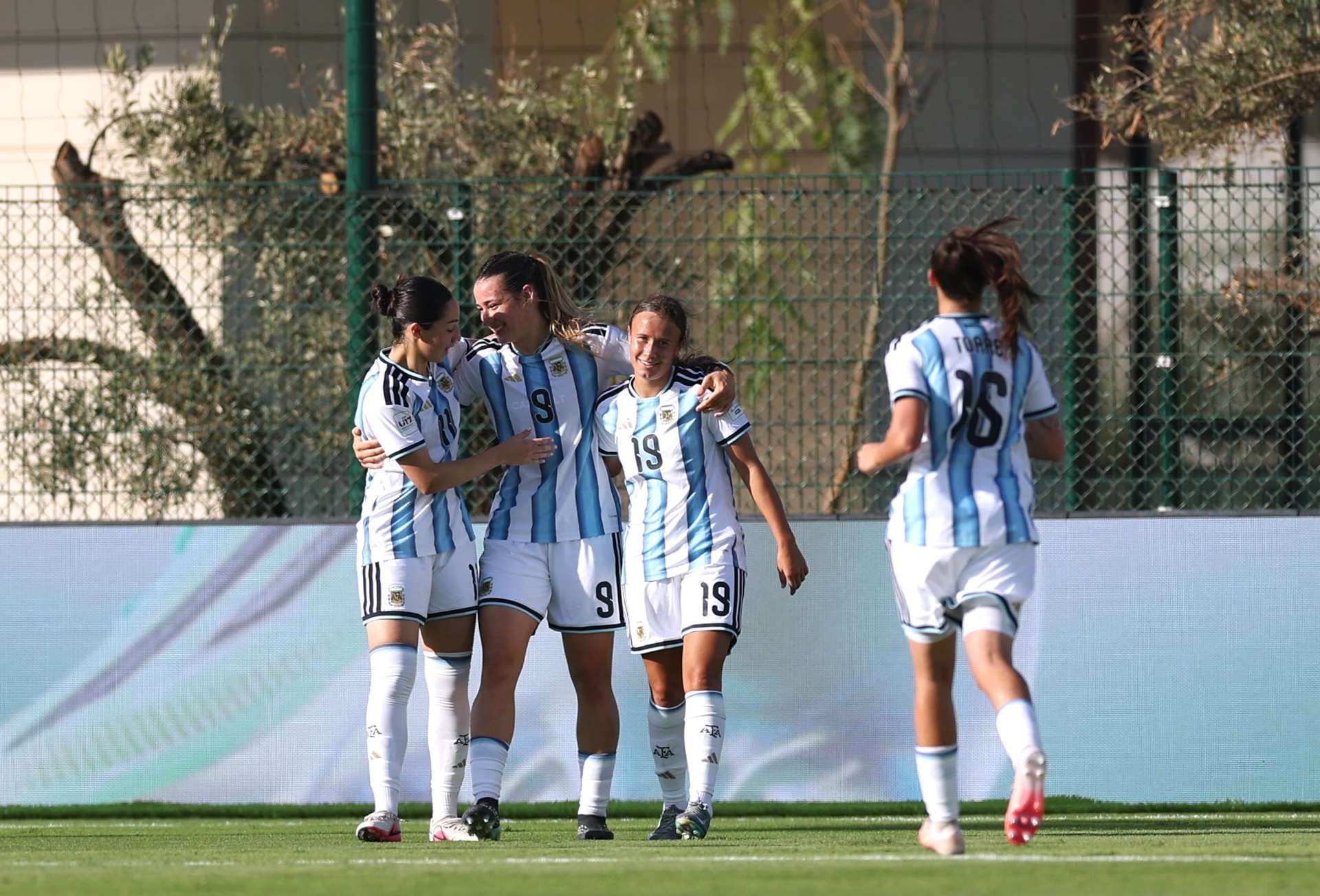 Argentina logró un histórico triunfo en el Mundial Sub-17 femenino y sueña con el pase a octavos
