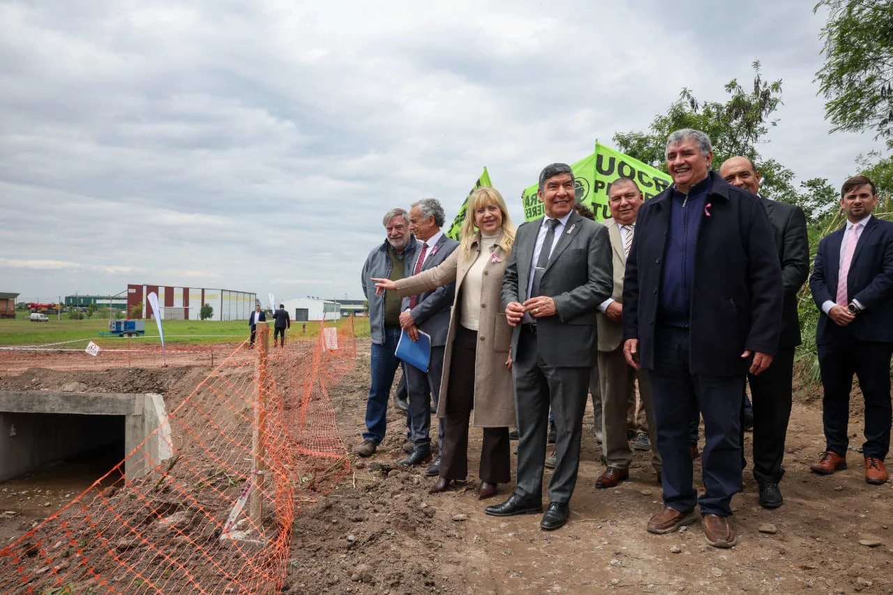Invirtieron más de $1.358 millones en obras hídricas para reducir las inundaciones en 17 barrios del sur de la capital