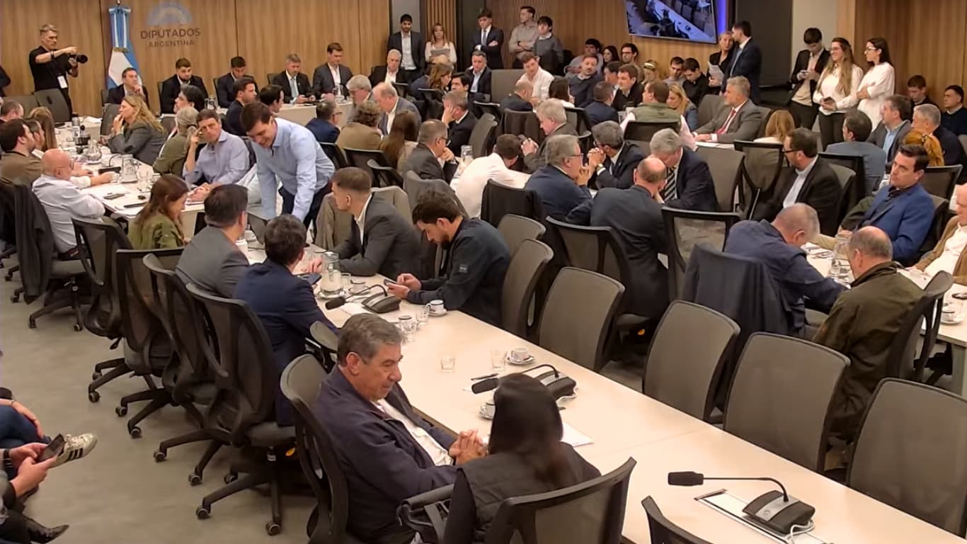 La primera reunión en Diputados confirmó el consenso del bioetanol y las diferencias del biodiésel