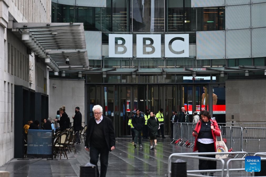 La BBC cerrará canales de televisión y radio en la primavera por dificultades financieras