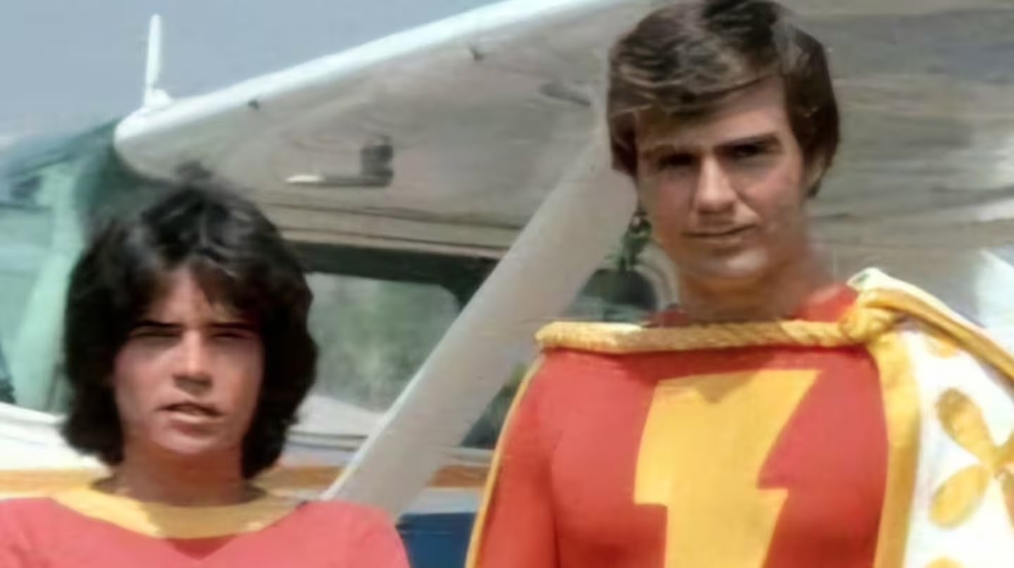 Murió a los 75 años Michael Gray, el actor que interpretó a Billy Batson en la serie Shazam!